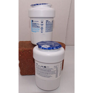 Lot of 2 GE MWF Genuine Smart Water Filter - Sealed but Box has Damage